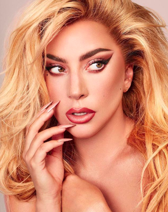 レディー ガガ誕生日 オノ ヨーコさんもお祝い Celeb Times