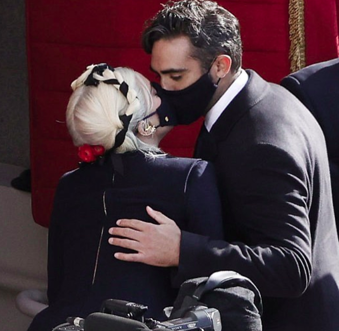 レディー ガガ誕生日 オノ ヨーコさんもお祝い Celeb Times