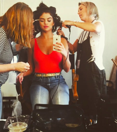selena2015228_02