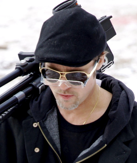 BPittDoubleGlass110810_03_X17