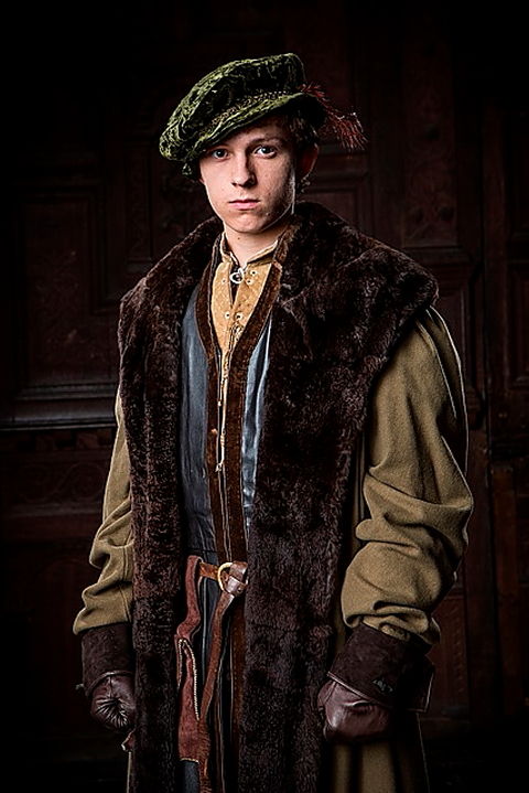 トム・ホランド (2)