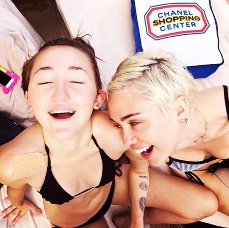miley2014625_07
