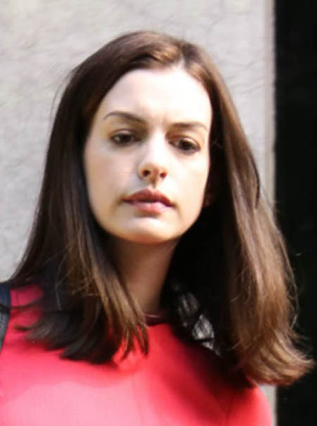 Hathaway_Anne_201497_04