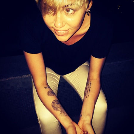 miley2014615_04