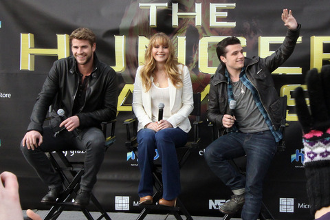 FFN_Hunger_Games_JKINGFF_031012_8858178