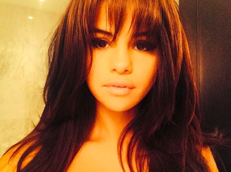 selena2014915_01