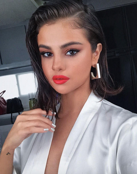 selena2017826