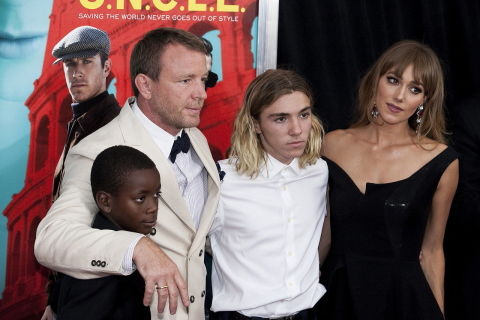 ガイ・リッチー一家