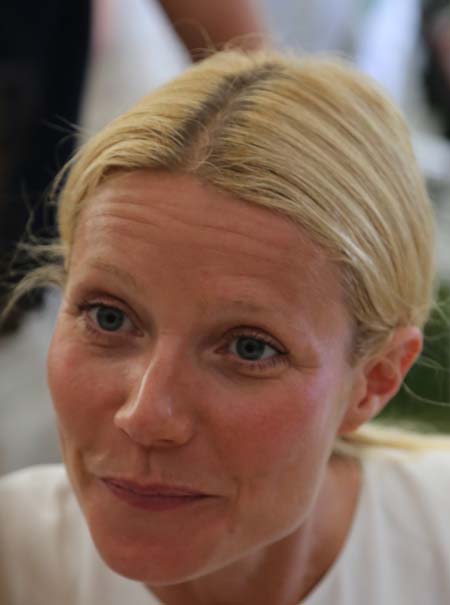 gwyneth2013812_02