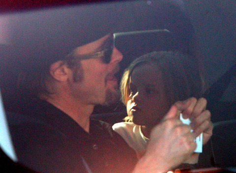 BPittBURGERkids040311_08_X17