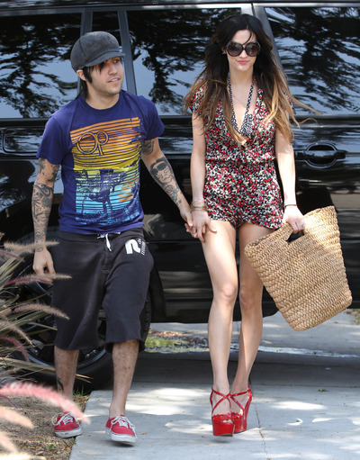 ASimpsonLEGS082910_01_X17