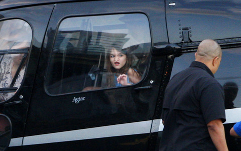 FP_7752412_Holmes_Katie_CWNY_15_29