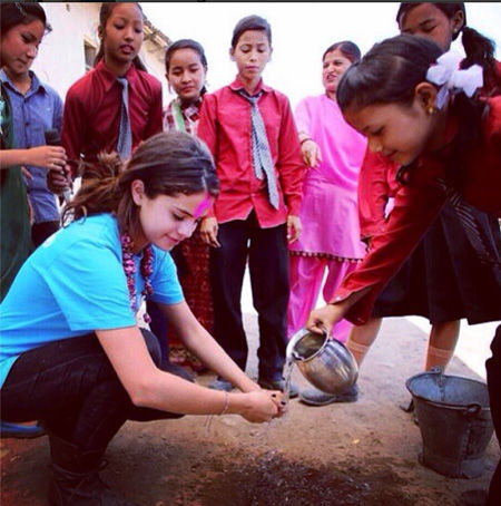 selenagomez2014530_02