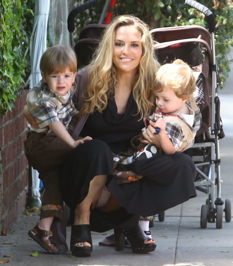 muellerpanties031811_30_X17