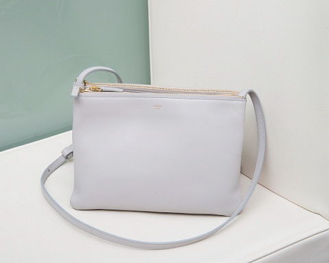 cセリーヌバッグ(白)