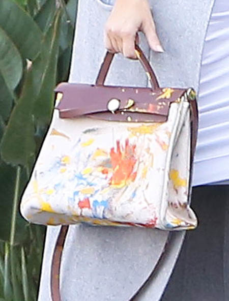 Kardashian111014_002