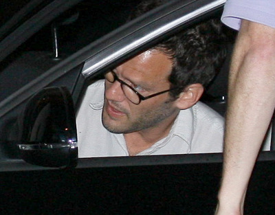 anistondate070110_05_X17