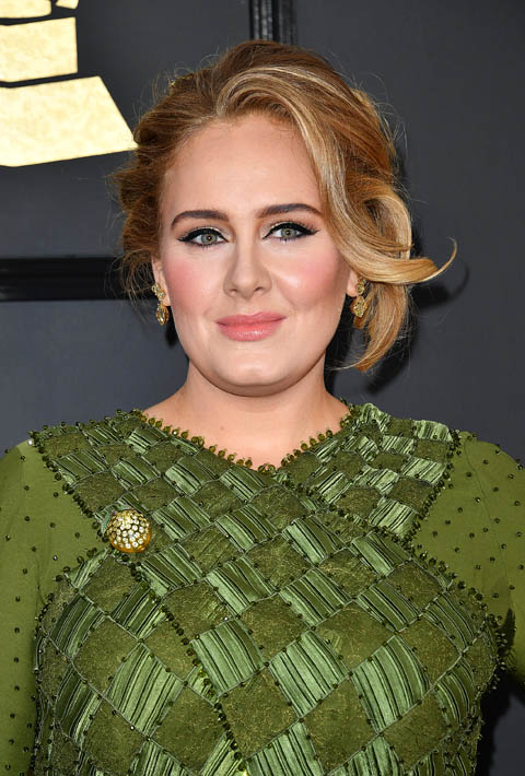 adele2017614_01