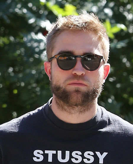 pattinson20131018_02