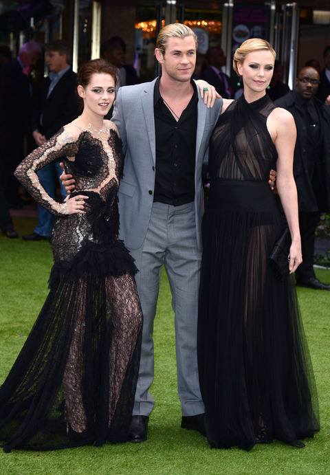 admphotos781206-adm_SnowWhiteH