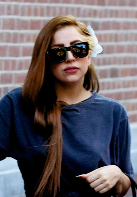 lady_gaga_2012823_2