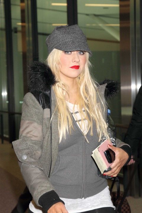 ハイ チーズで笑う寸前 シャッタ早く押してしまった失敗