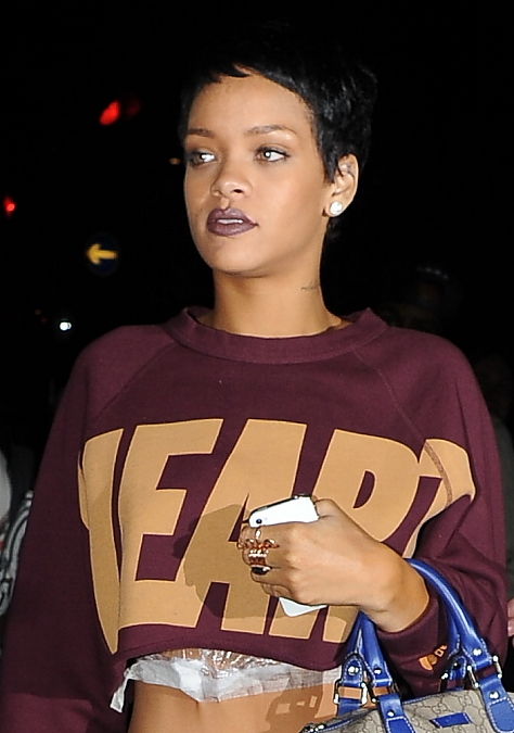 rihanna091102